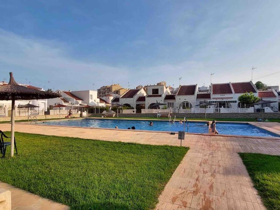 Haus Am Meer Torrevieja Bagian luar foto